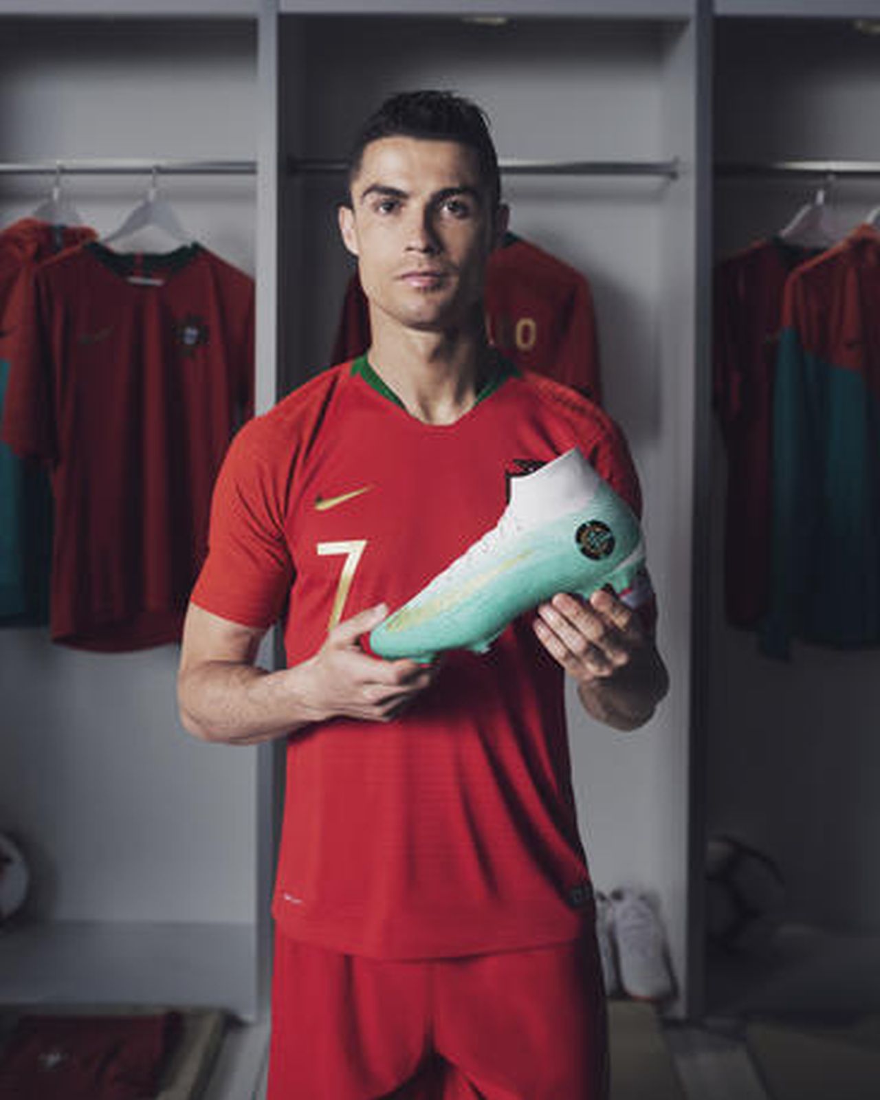 Il Portogallo agli ottavi di Russia 2018: ecco le nuove scarpe Nike di CR7  | Calcio e Finanza