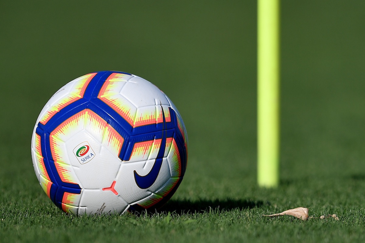 Serie A, come funziona la sponsorizzazione Nike: quanto costano i palloni  ai club | Calcio e Finanza