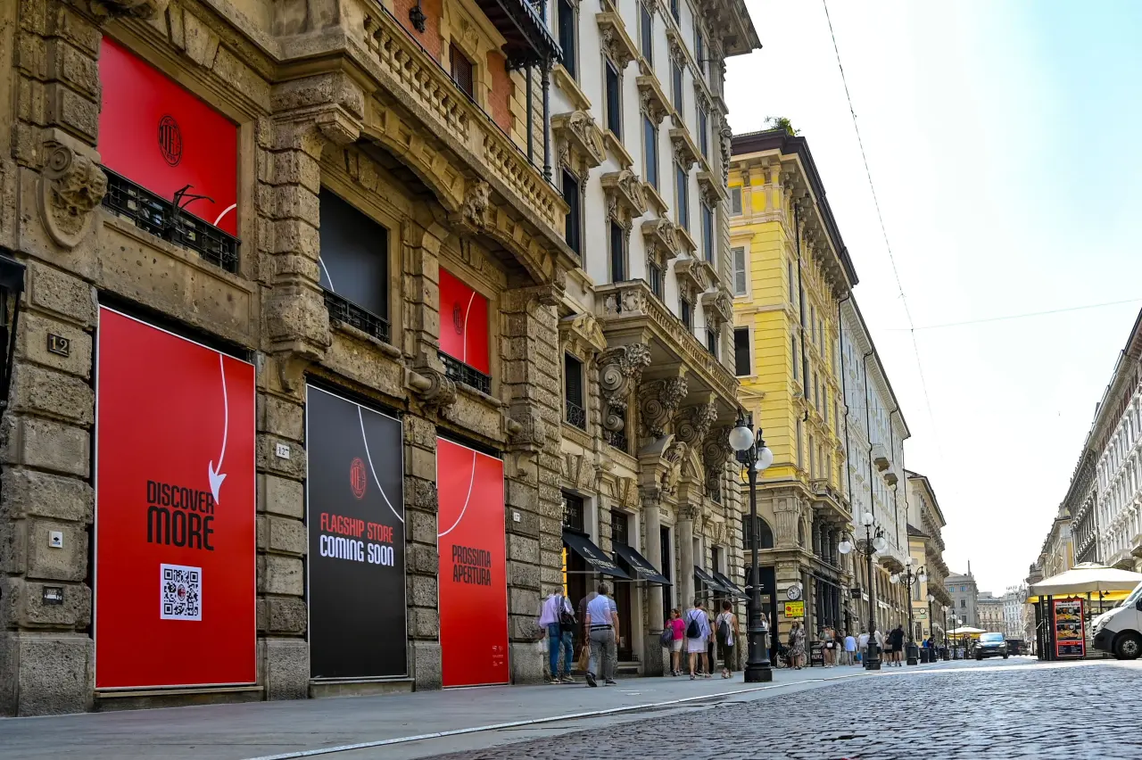 Nuovo Milan store