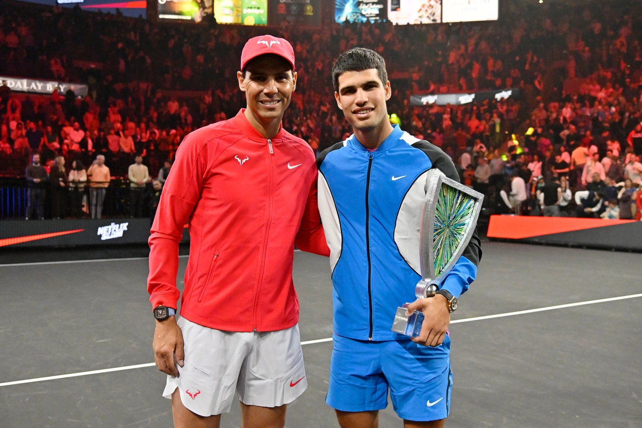 Rafael Nadal e Carlos Alcaraz (Photo by: David Becker / Getty Images)